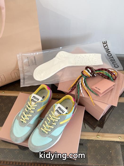 MiuMiuブランド コピー 安心数量限定格安 個性派  品質高き人気アイテムスニーカー.._0_4