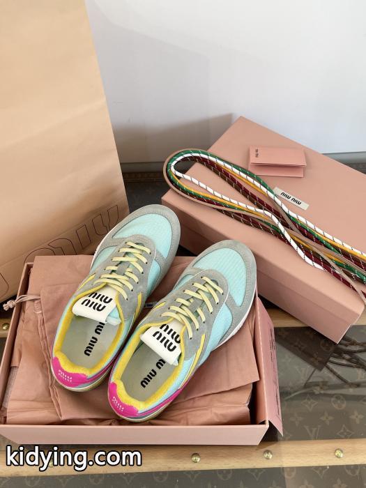 MiuMiuブランド コピー 安心数量限定格安 個性派  品質高き人気アイテムスニーカー.._0_5