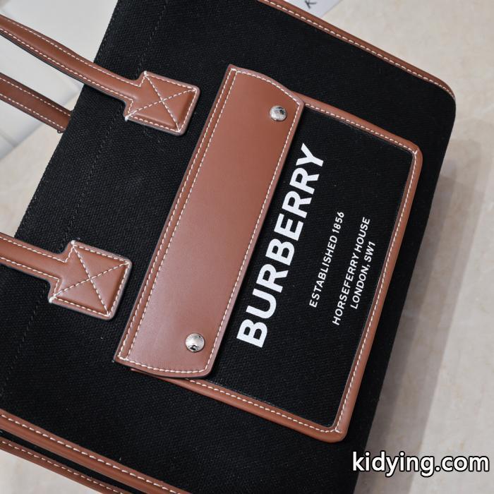 超一流のブランド 一気にトレンド感満載な着こなし 日本限定モデルバッグBURBERRY偽 ブランド 販売._0_3
