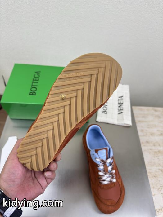 スニーカーBottega Veneta素材感を引き出せるアイテム VIP価格　海外発 今話題の最新作ブランド コピー.._0_2