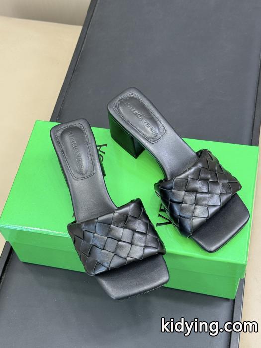 サンダルブランド 偽物 激安トレンドスタイル 赤字超特価高品質 カジュアルコーデオシャレBottega Veneta.._0_1