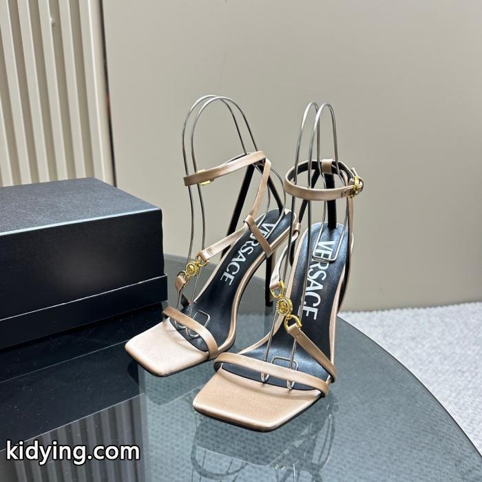 ブーツコピー 通販超激得新作登場 お手軽な価格 未入荷お早めにヴェルサーチ.._0_1