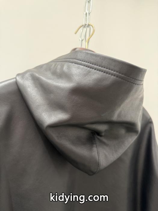 Balenciaga品質保証低価 通勤にもOK 今年らしいブランド スーパー コピー 優良ジャケット._0_2
