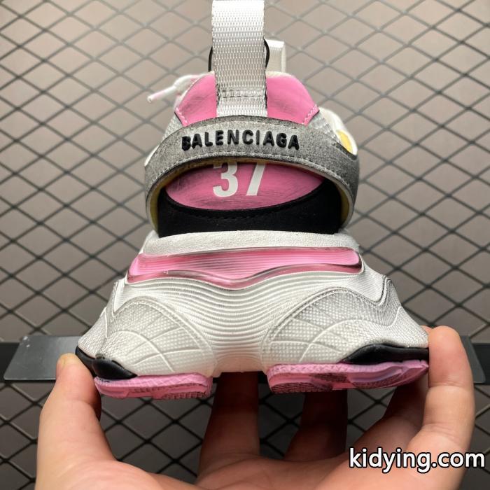 Balenciaga偽 ブランドモードな逸品 2026夏のトレンド 人気話題スニーカー._0_1