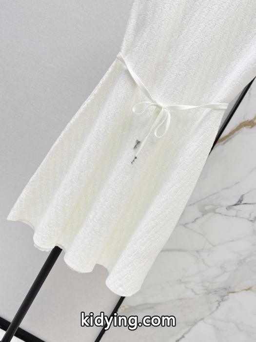 DIORワンンピース雑誌掲載のアイテム 新作限定大人でお上品 爆発的人気オシャレ度がアップ偽物 ブランド 販売._0_5