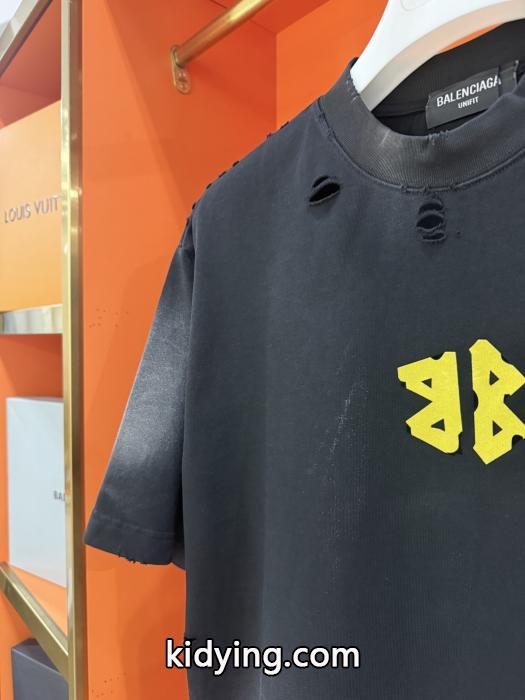 安いです！品質保証 2026大人気  今年も人気Balenciagaコピー ブランド 通販 安心&nbsp;半袖短袖Ｔ._0_4