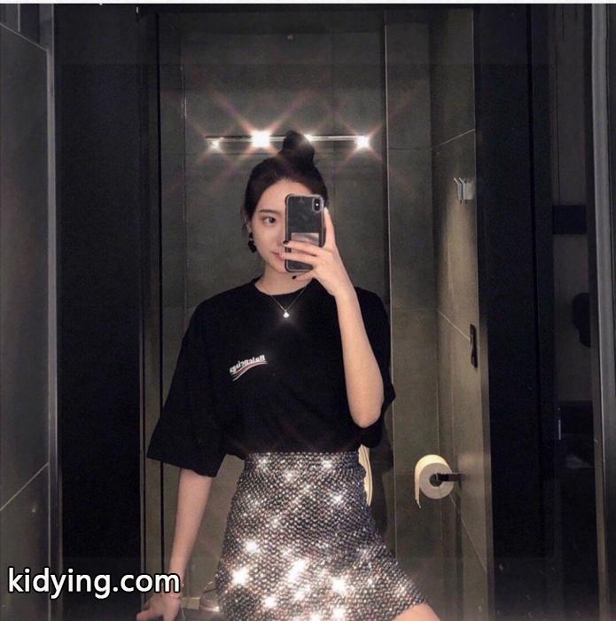 大人可愛い主役アイテム：只限用于女人的衣服 今年度最新限定 26新品*最安値保証偽 ブランドBalenciaga&nbsp;半袖短袖Ｔ._0_0