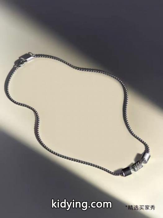 シルバーアクセサリーコピー ブランド 通販お買い得本物保証 素敵続くトレンド 新色入荷アルマーニ.._0_4
