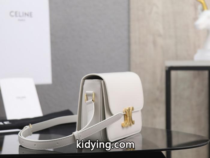 ブランド スーパー コピーバッグ2026大人気  圧倒的人気アイテム 1番人気のモデルセリーヌ._0_1