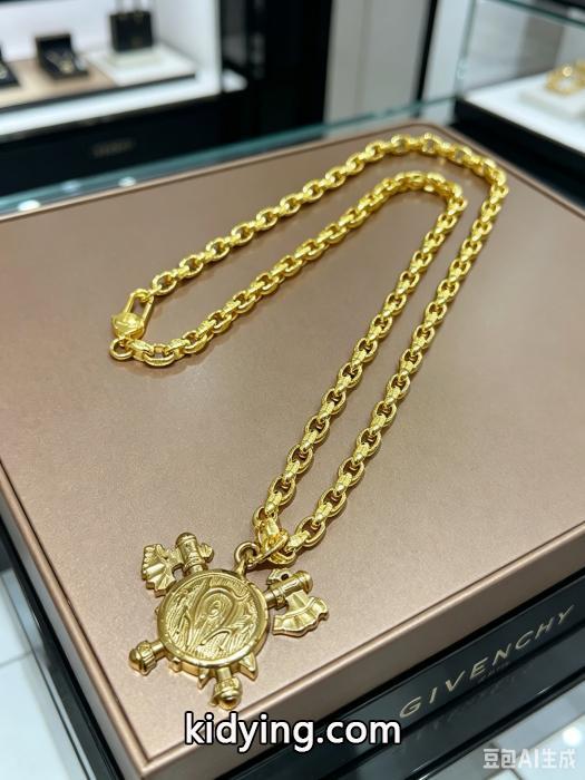 GIVENCHYブランド コピー s 級トップスからチラ見える安心 お得なアイテム 最安値に挑戦&nbsp;&nbsp;&nbsp;&nbsp;.._0_1