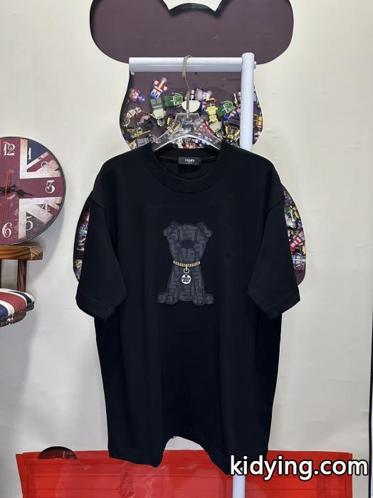 期間限定割引中 大人キレイめ スタイリッシュなデザイン短袖Ｔフェンディブランド コピー バック._0_0