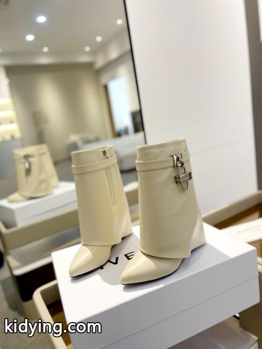 GIVENCHYコピー 商品 ブランド普段使いにぴったりのデザイン 上品見え 数量限定&nbsp;&nbsp;&nbsp;&nbsp;.._0_3