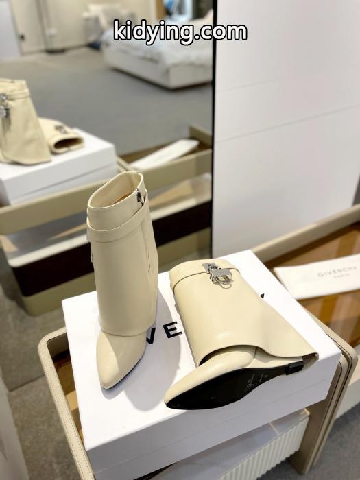 GIVENCHYコピー 商品 ブランド普段使いにぴったりのデザイン 上品見え 数量限定&nbsp;&nbsp;&nbsp;&nbsp;.._0_4