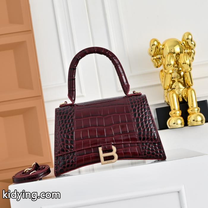 Balenciagaきれいめ派に上質 1つは持ちたい とってもお洒落バックブランド 品 スーパー コピー._0_0