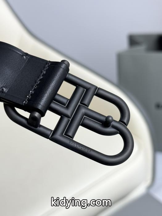 魅力的な新作 1点限定人気  お洒落ブランド コピー 販売店ベルトBalenciaga._0_5