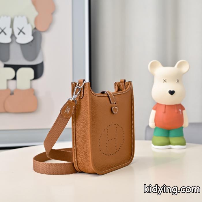 バッグオシャレだけど疲れない ソフトな素材を使用 シックな色合いHERMESコピー ブランド 販売._0_1