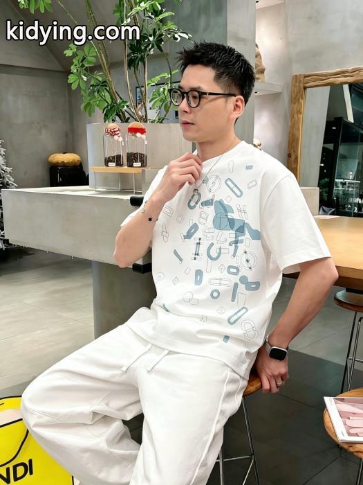 半袖短袖Tエルメス偽物 ブランド 激安暑い夏に軽やかな涼しげ 速達可　新作速乾超軽量 モデル大絶賛♪ ._0_0