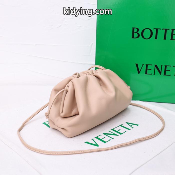 バッグ欧米韓流/雑誌  先行セール 女らしいBottega Venetaコピー 品 ブランド.._0_1