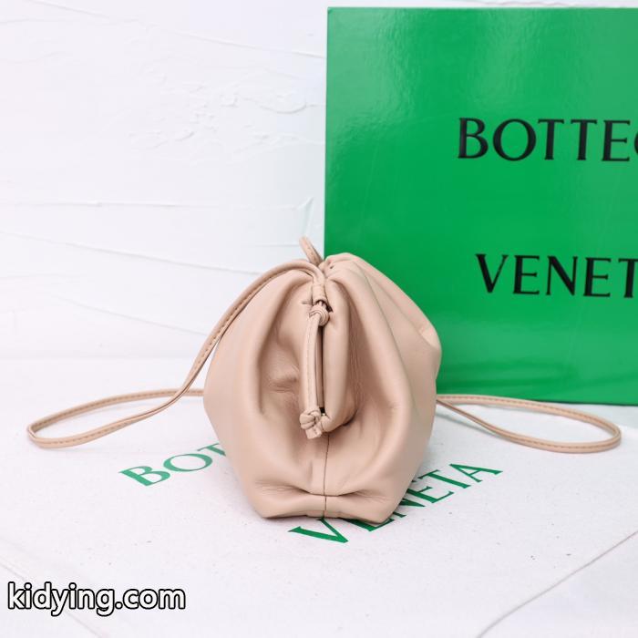 バッグ欧米韓流/雑誌  先行セール 女らしいBottega Venetaコピー 品 ブランド.._0_2