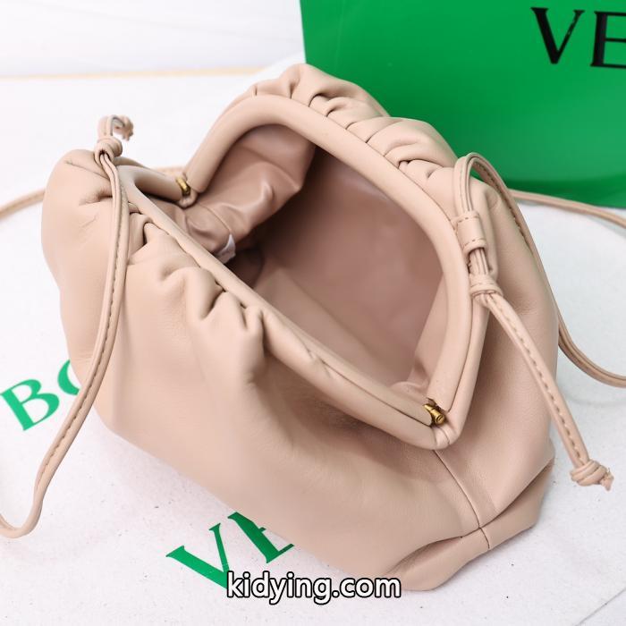 バッグ欧米韓流/雑誌  先行セール 女らしいBottega Venetaコピー 品 ブランド.._0_3