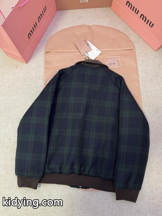 耐久性に優れ 夏の大人カジュアル 半額以下SALE&nbsp;&nbsp;&nbsp;&nbsp;MiuMiuブランド コピー 通販.._0_3