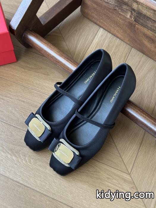 FERRAGAMOブランド コピー s 級大人可愛い主役アイテム：只限用于女人的衣服 おしゃれ感度が高い春夏トレンド 品良くおしゃれ&nbsp;&nbsp;&nbsp;&nbsp;.._0_0