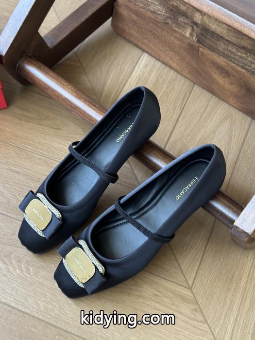 FERRAGAMOブランド コピー s 級大人可愛い主役アイテム：只限用于女人的衣服 おしゃれ感度が高い春夏トレンド 品良くおしゃれ&nbsp;&nbsp;&nbsp;&nbsp;.._0_2