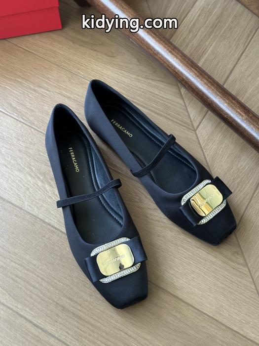 FERRAGAMOブランド コピー s 級大人可愛い主役アイテム：只限用于女人的衣服 おしゃれ感度が高い春夏トレンド 品良くおしゃれ&nbsp;&nbsp;&nbsp;&nbsp;.._0_4