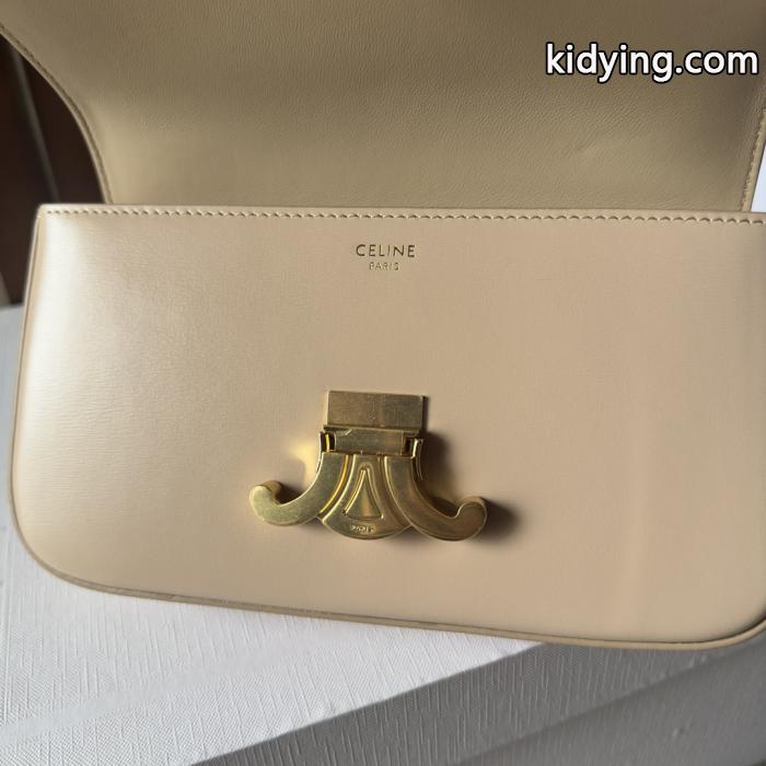 バック26ss ウェアに取り入れるのが今季流 国内発/関税込激安 ブランド 通販CELINE._0_5