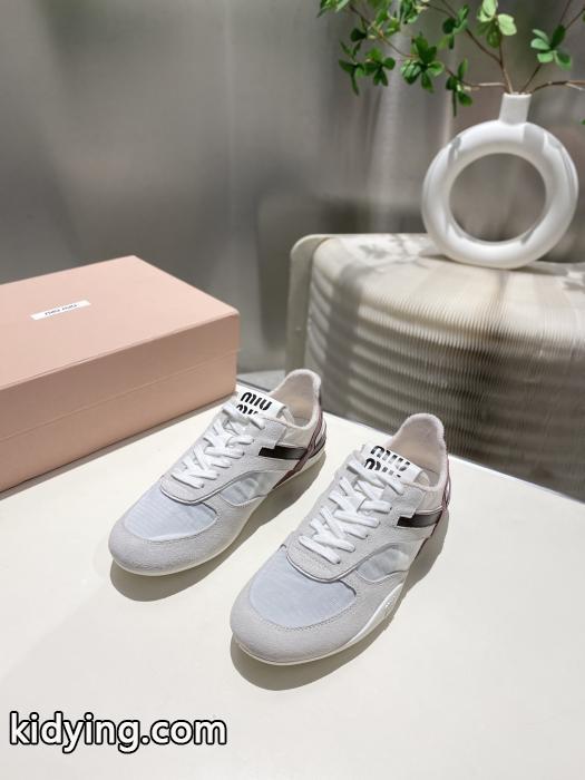 スニーカー大人気商品セール 激安通販 おススメの春夏アイテムをCHECKMIUMIU偽 ブランド 通販.._0_1