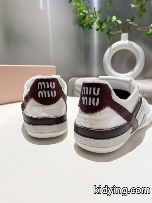 スニーカー大人気商品セール 激安通販 おススメの春夏アイテムをCHECKMIUMIU偽 ブランド 通販.._0_5