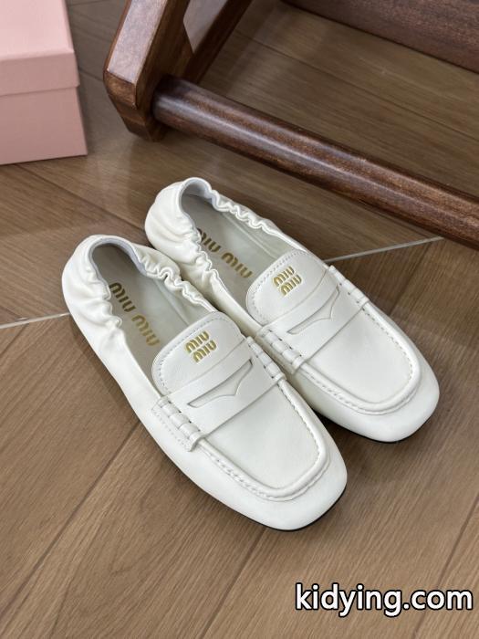 高品質  20262026も引き続きトレンド 心惹かれるスタイルMiuMiu偽物 ブランド 販売&nbsp;&nbsp;&nbsp;&nbsp;パンプス._0_4