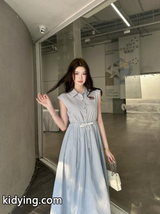 MiuMiuスーパー コピー ブランド 通販今っぽいスタイルに決まる セレブも多数愛用 売れ筋！ワンンピース._0_0