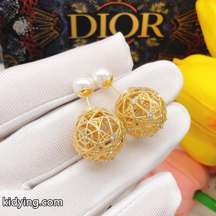 アクセサリーブランド コピー 通販オシャレな印象に デザイン性の高い 心地よいDIOR._0_5
