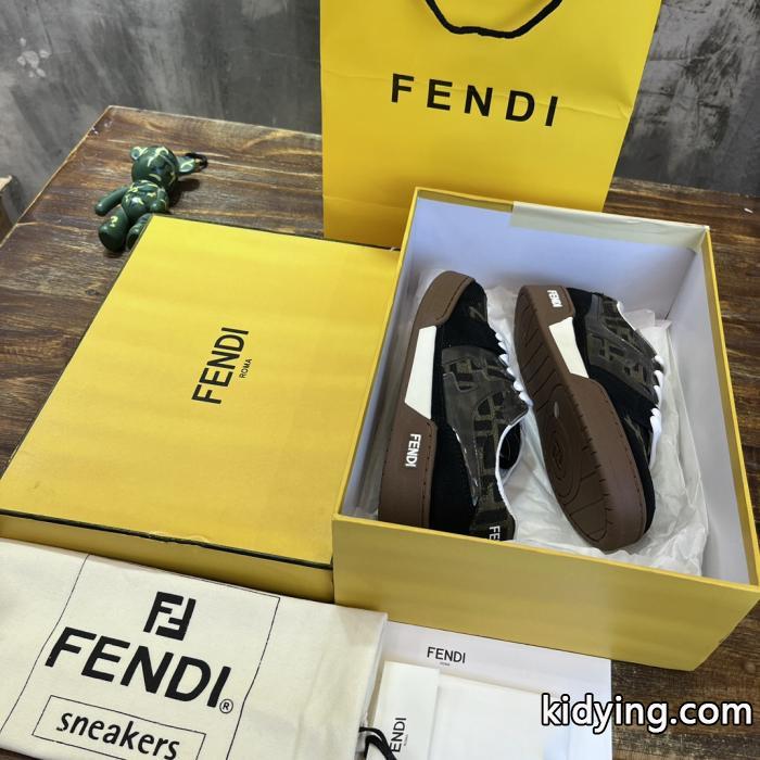 FENDI販売記念価格 限定品も！ 価格帯が魅力的偽 ブランド 購入スニーカー.._0_1