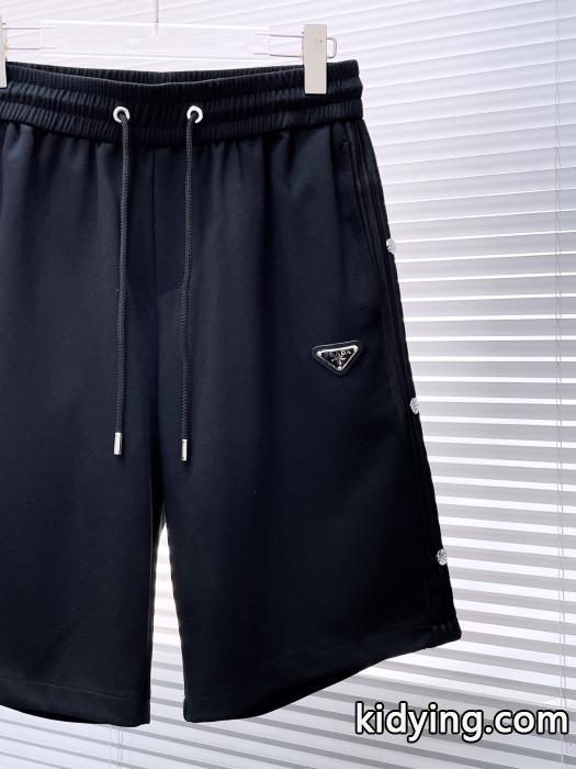 PRADA現在流行中のおすすめ人気 定番人気のモデル お出かけスタイル&nbsp;&nbsp;&nbsp;&nbsp;パンツコピー 品 ブランド._0_2