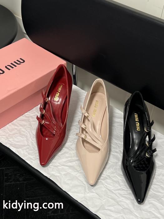 2026年夏最新作 人気いっぱい 激レア商品&nbsp;&nbsp;&nbsp;&nbsp;パンプスブランド 品 スーパー コピーMiuMiu._0_5