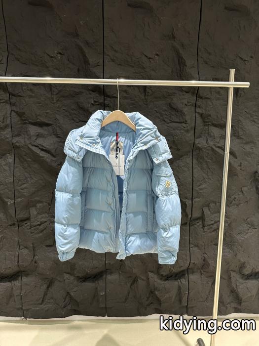 MONCLER偽 ブランド 購入&nbsp;&nbsp;驚き価格!! 今季大人気のデザイン 圧倒的人気アイテム.._0_2