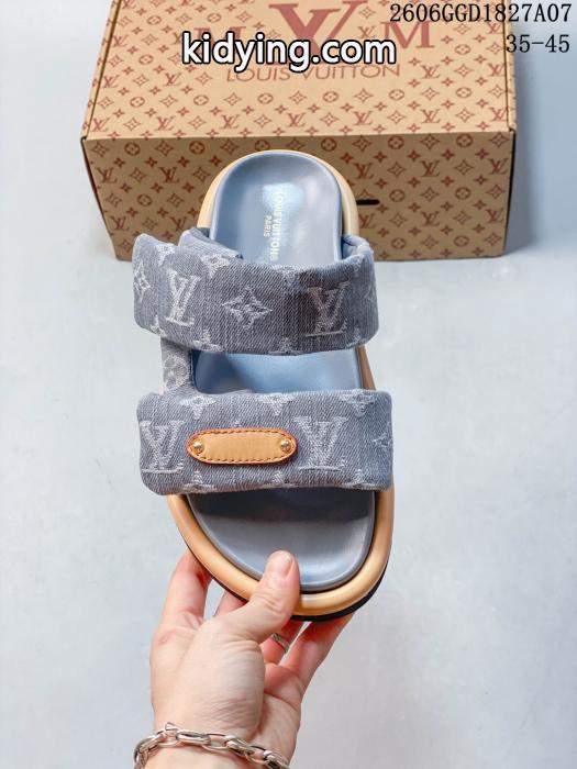 ブランド アクセサリー 激安スリッパ2026新作先取り　日本未入荷 派手すぎず 抜群な通気性LOUIS VUITTON._0_1