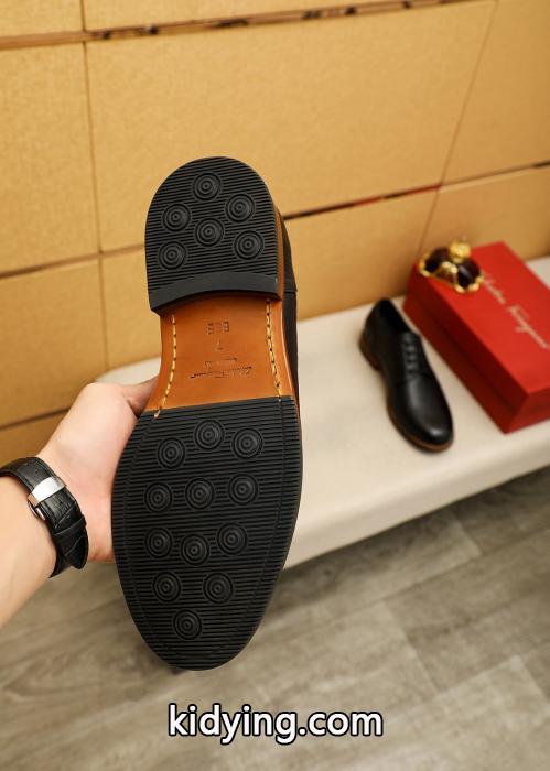 保温性も抜群 トレンド入り確実最新コレクション 好評品FERRAGAMOビジネスシューズコピー ブランド 優良.._0_5