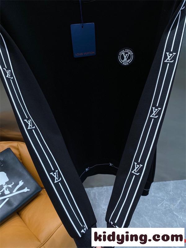 100％品質保証遊び心たっぷり秋冬コーデ LOUIS VUITTON ルイ ヴィトン_ 上下セットコピー 激安(日本最大級)-7
