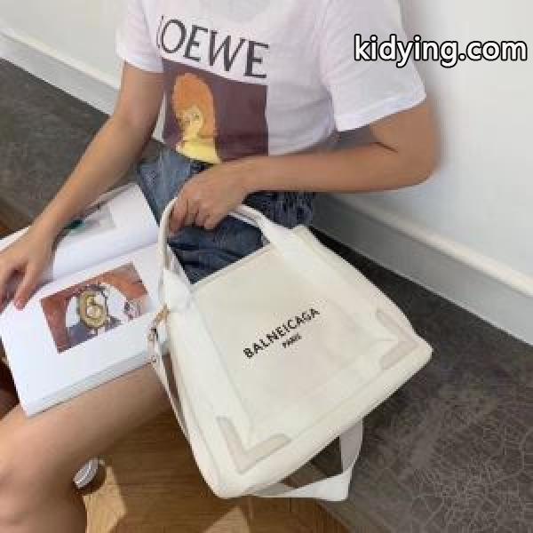 BALENCIAGA 大幅割引価格 バレンシアガ 今年の春トレンド レディースバッグ 大人の新作こそ_バレンシアガ レディースバッグ_バッグ レディース_スーパーコピーブランド激安通販 専門店-0