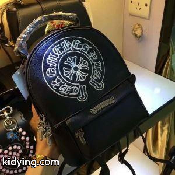 シンプルな外観 リュック、バックパック クロムハーツ CHROME HEARTS 2017秋冬 絶対オススメ?_クロムハーツ CHROME HEARTS_ブランド コピー 激安(日本最大級)-0