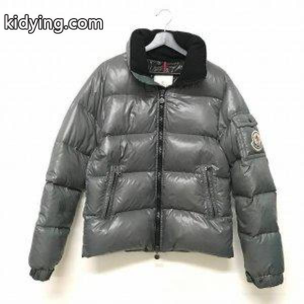 モンクレール MONCLER PEPPER GRENOBLE ダウンジャケット ナイロンジャケット ブルゾン 1 グレー【中古】【ベクトル 古着】 :140-201808120906:ブランド古着販売のベクトル - 通販ショッピング-0