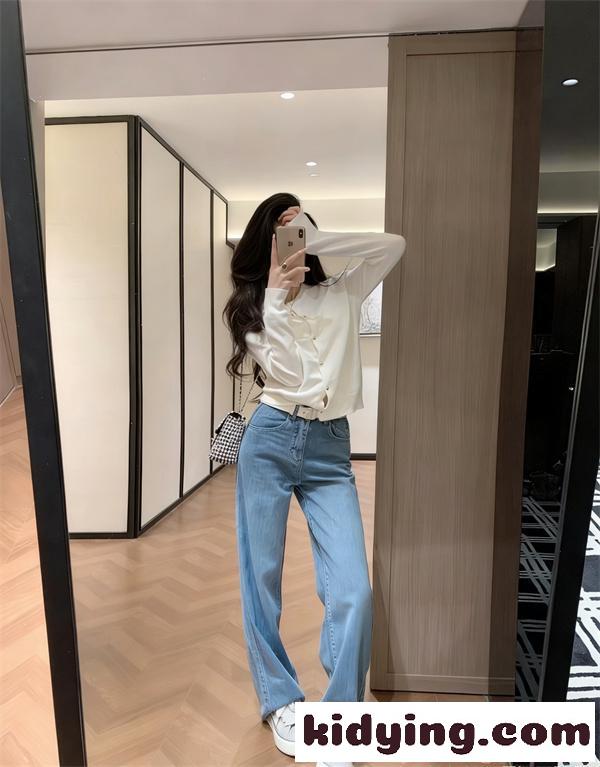 CHANEL デニムパンツ レディース ストレートライン ハイウエスト シャネル コピー カジュアルコーデ-2