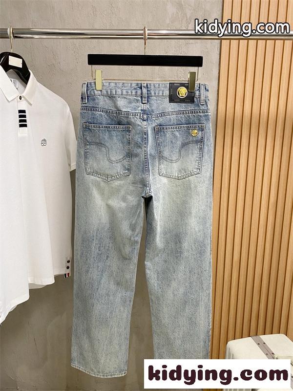 ライトウォッシュ トレンドスタイル ストリートラグジュアリー VERSACE ヴェルサーチ コピー デニムパンツ 定番アイテム-2
