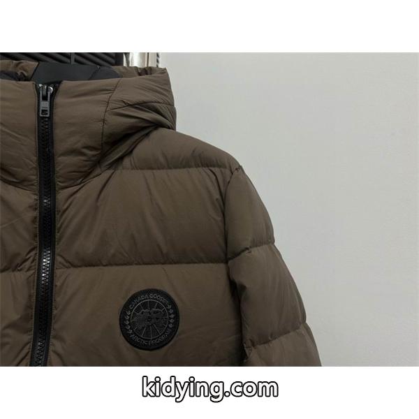 カナダグース Canada Goose 高品質 ブラック 2025秋冬 ショートダウンジャケット スーパーコピー-1