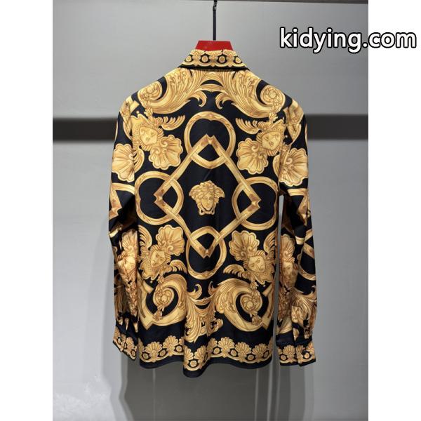 ヴェルサーチ長袖シャツコピー アイテム VERSACE 秋冬らしいカジュアルな雰囲気を持つ_ブランド コピー 激安(日本最大級)-3