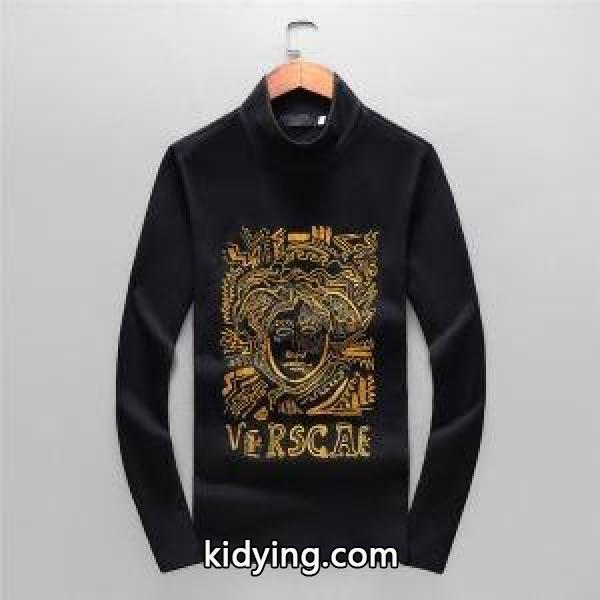 長袖Tシャツ ヴェルサーチ VERSACE 秋先取りコーデを楽しもう 2019秋冬におすすめ着こなし_ヴェルサーチ VERSACE_ブランド コピー 激安(日本最大級)-0