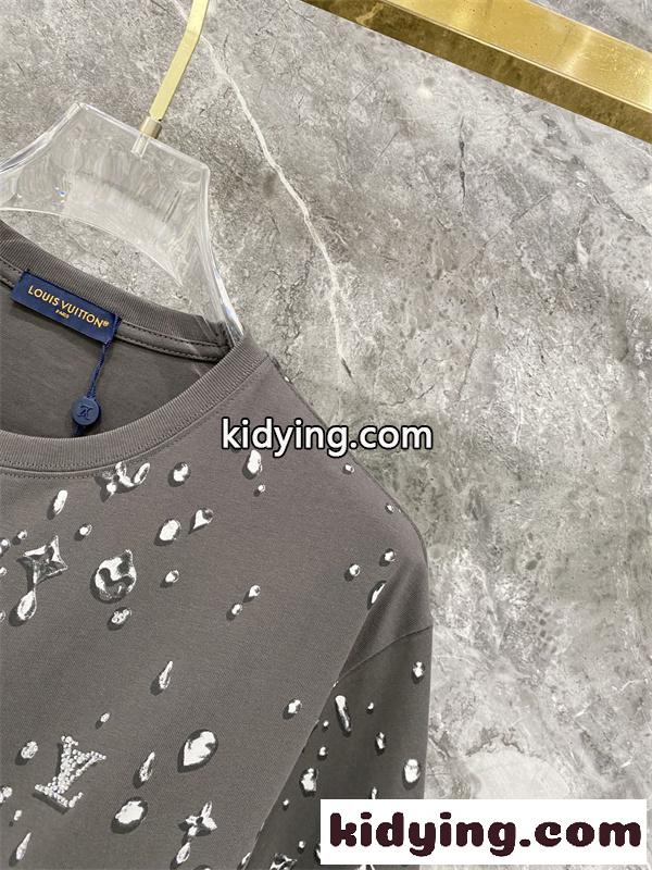 グレー 半袖Tシャツ Louis Vuitton メタリックモノグラム ルイヴィトン コピー しずく柄プリント クルーネック 総柄デザイン-3